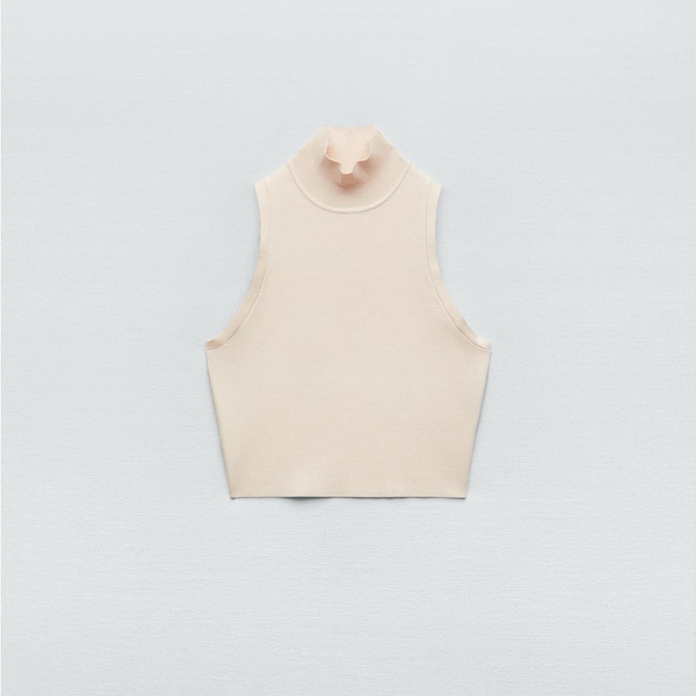 Zara NWT Sleeveless Cream Top, Chic, Cute, Must Have, Brand New, Never Worn